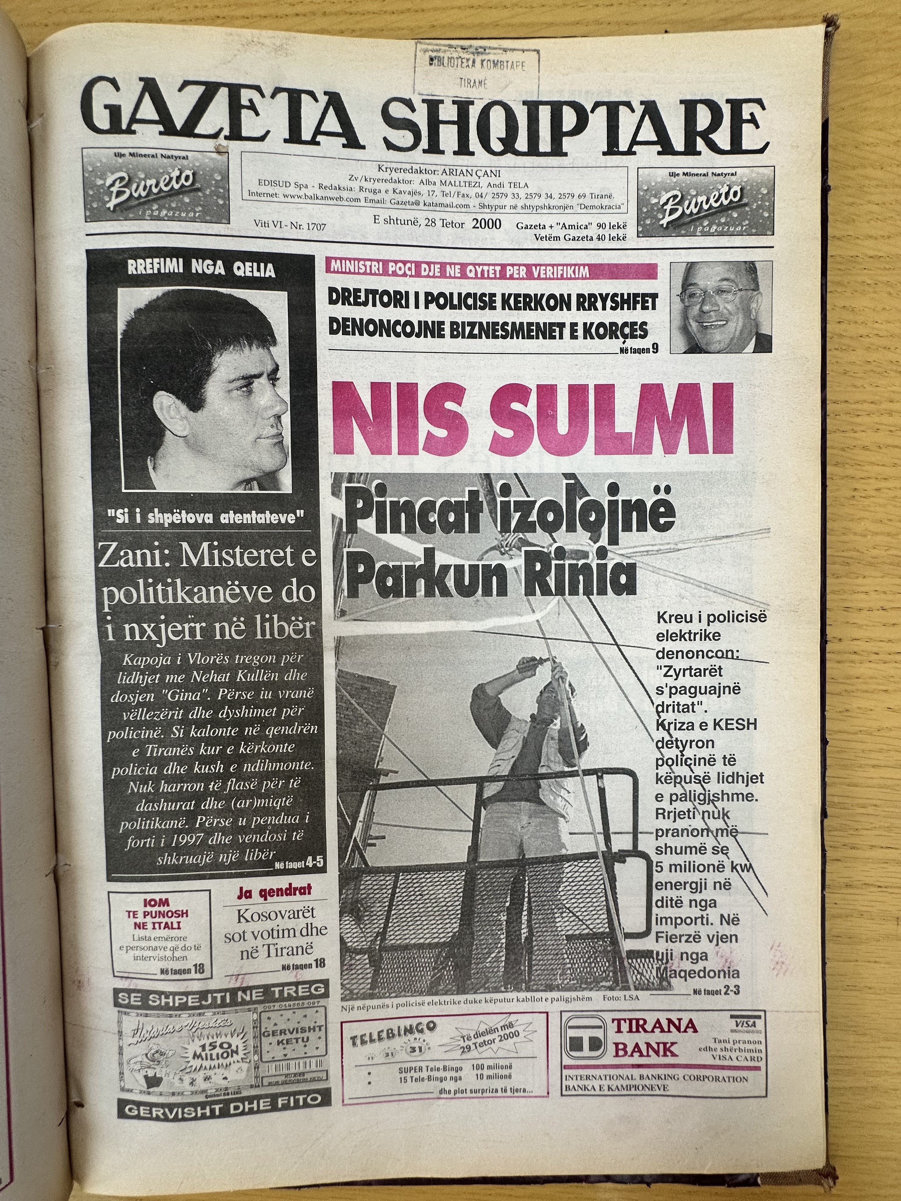 Gazeta Shqiptare 2000-10-28